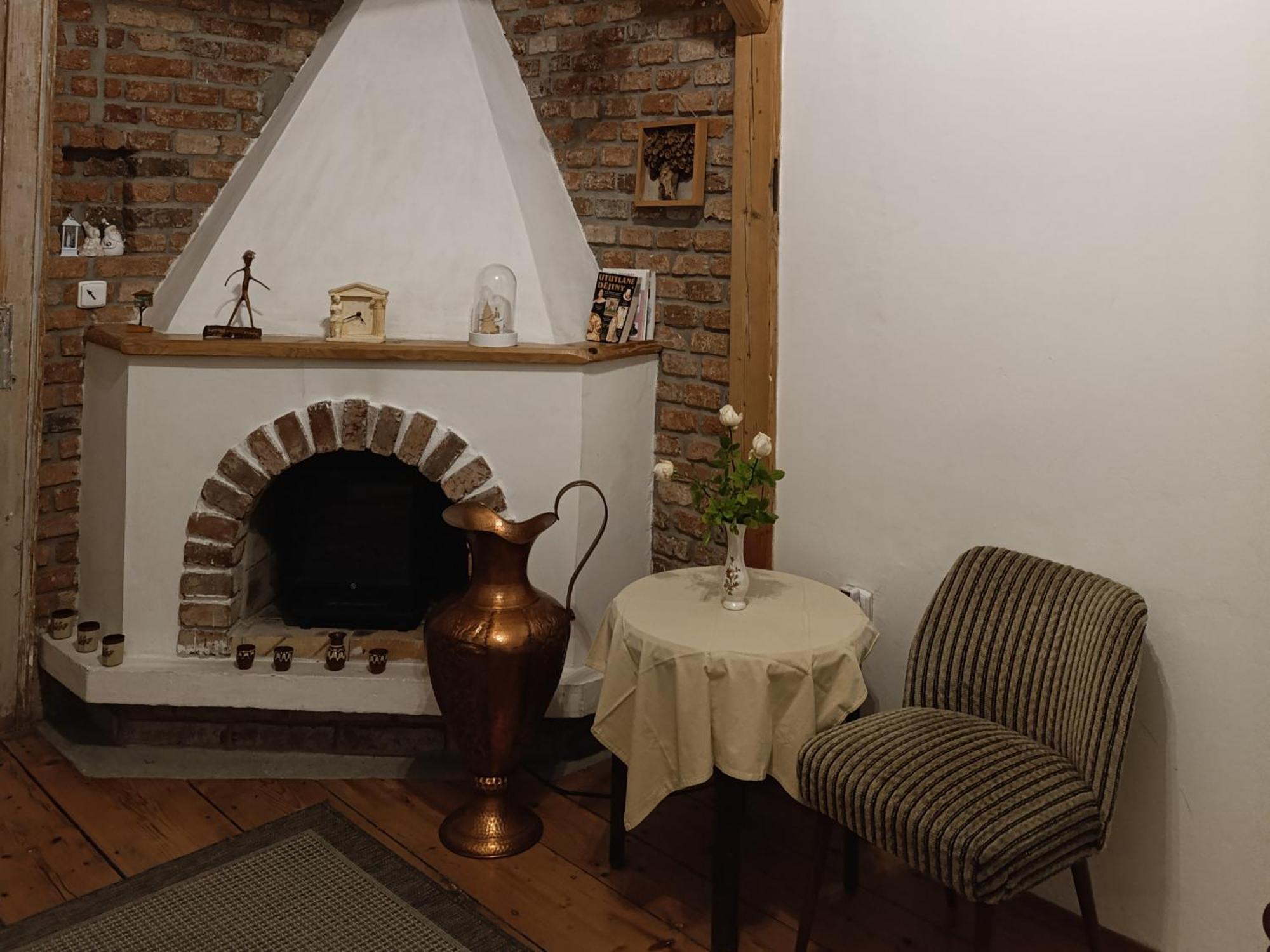 Apartments " Vintag " Теплице Экстерьер фото